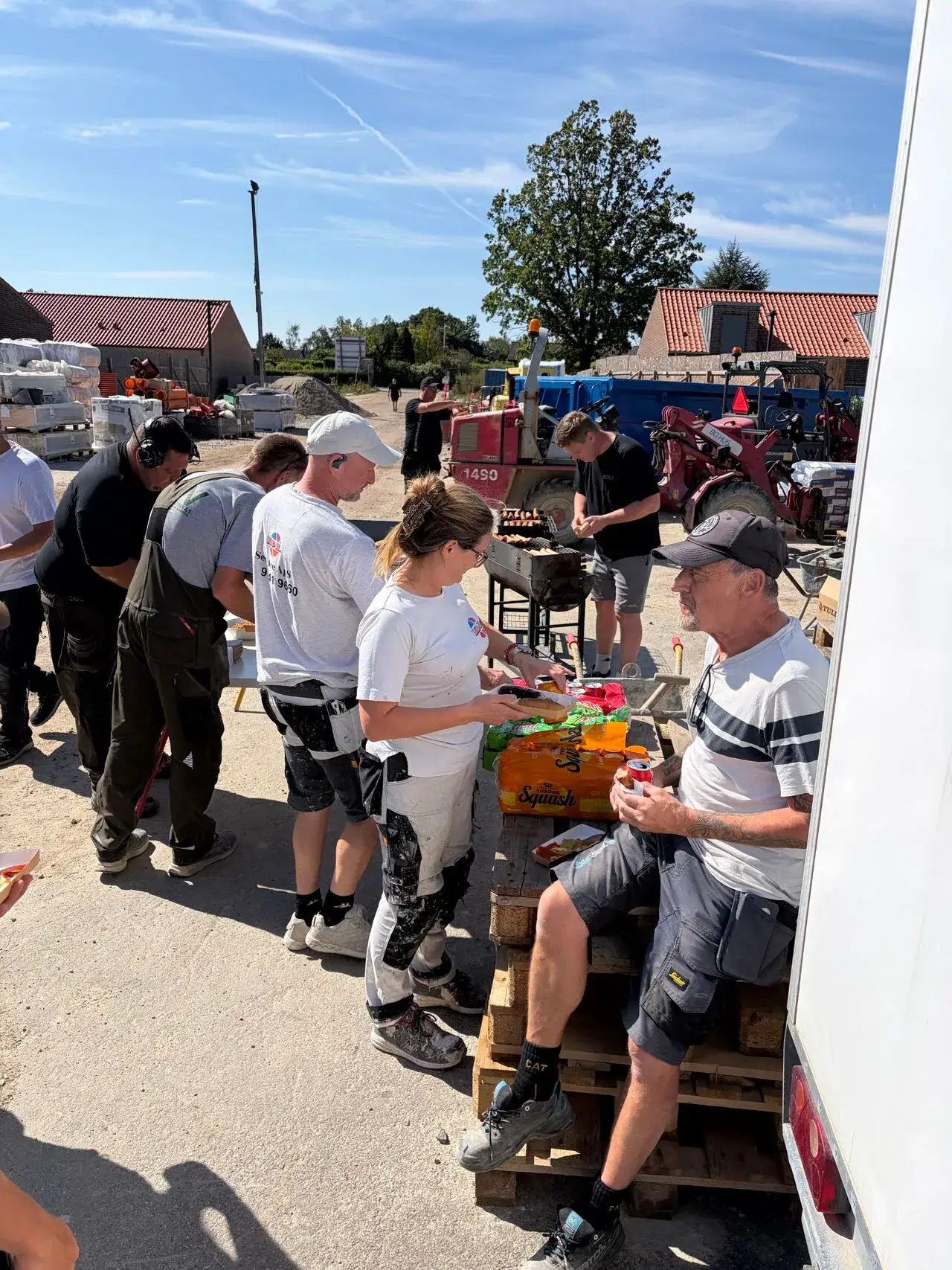 Grillhygge med en helt særlig årsag! 🌭🏗️